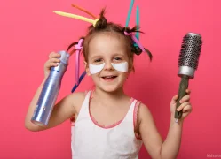 Цветное окрашивание: можно ли красить волосы детям