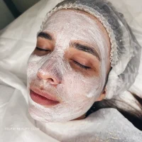 салон красоты selfie nail&beauty club на улице земляной вал изображение 8